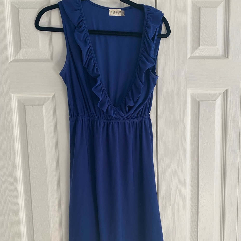 Jon and Anna sleeveless dress